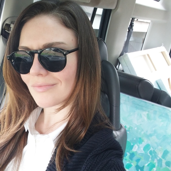 Threads and jewels - Picture 1 of 2